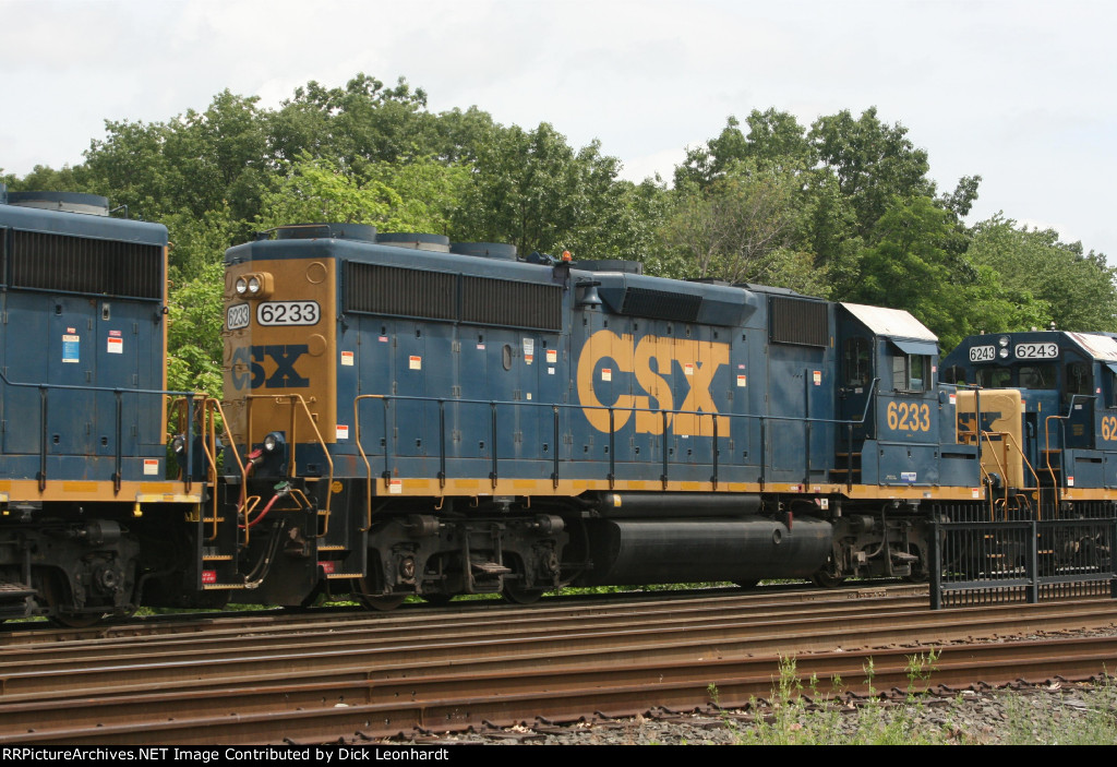 CSX 6233